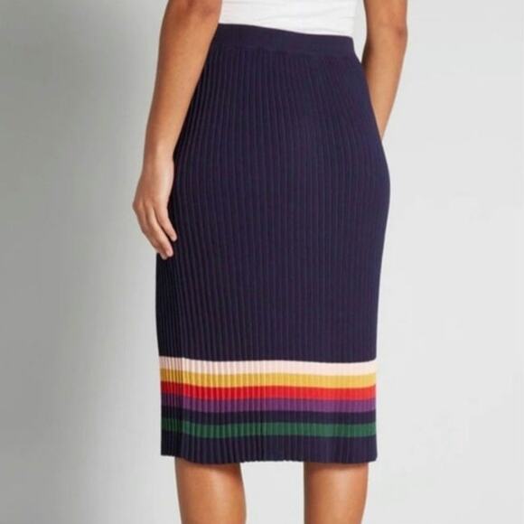 Modcloth Spirited Spectrums Skirt Size Small - Picture 1 of 6